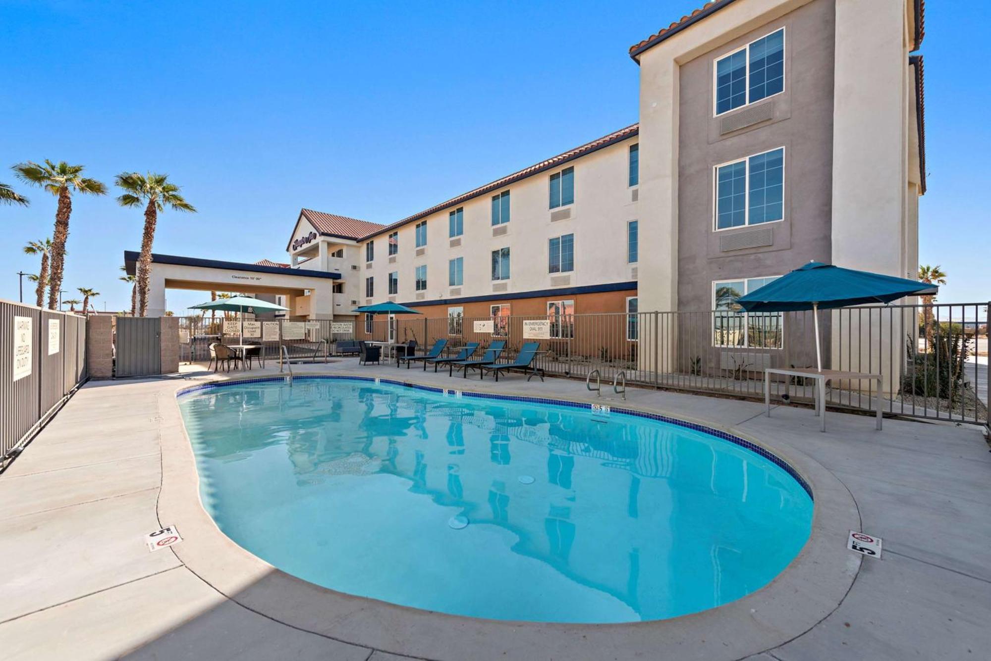 Hampton Inn By Hilton Calexico Exterior foto